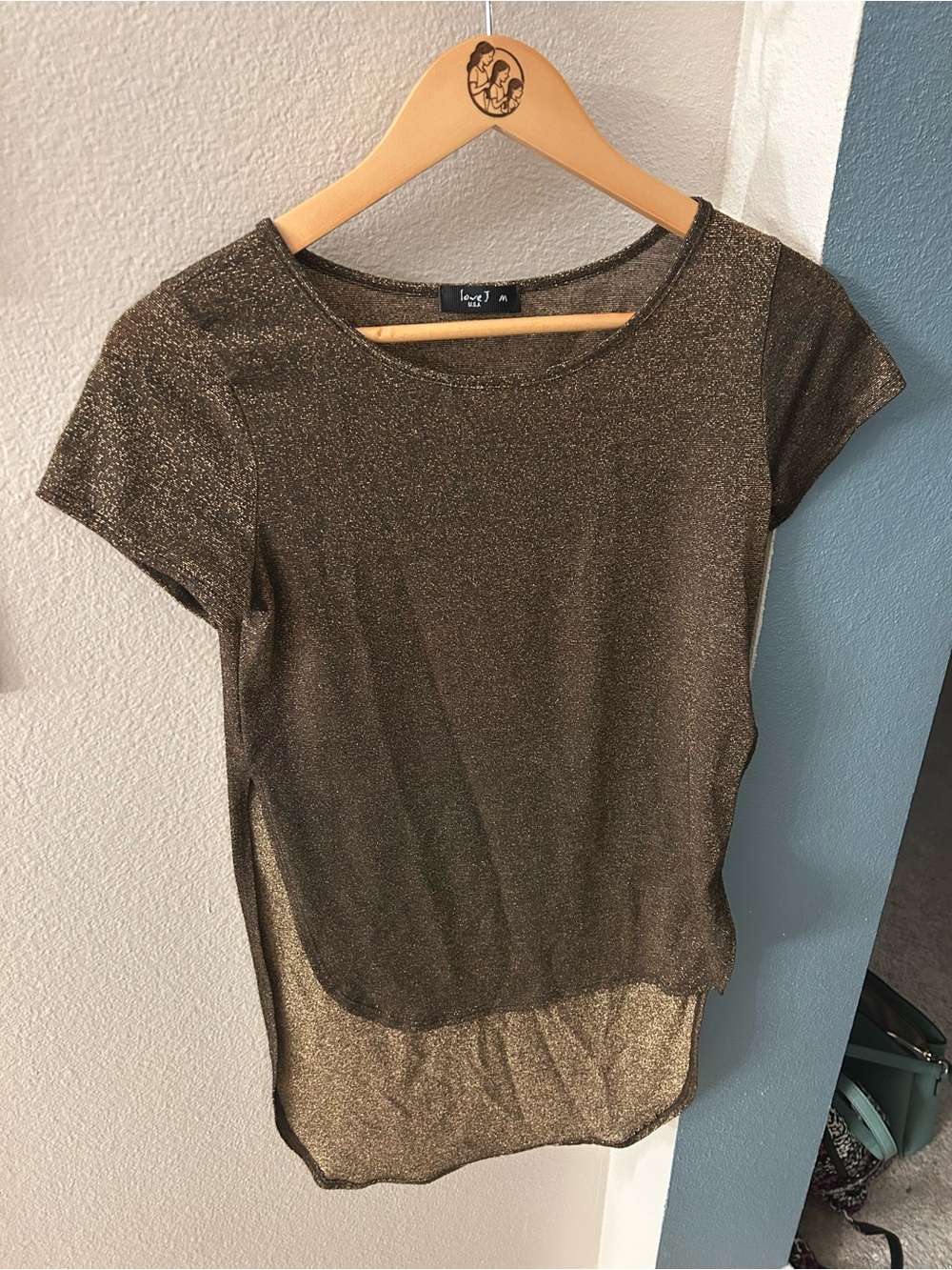 love J Metallic Bronze Short Sleeve Tee size medium